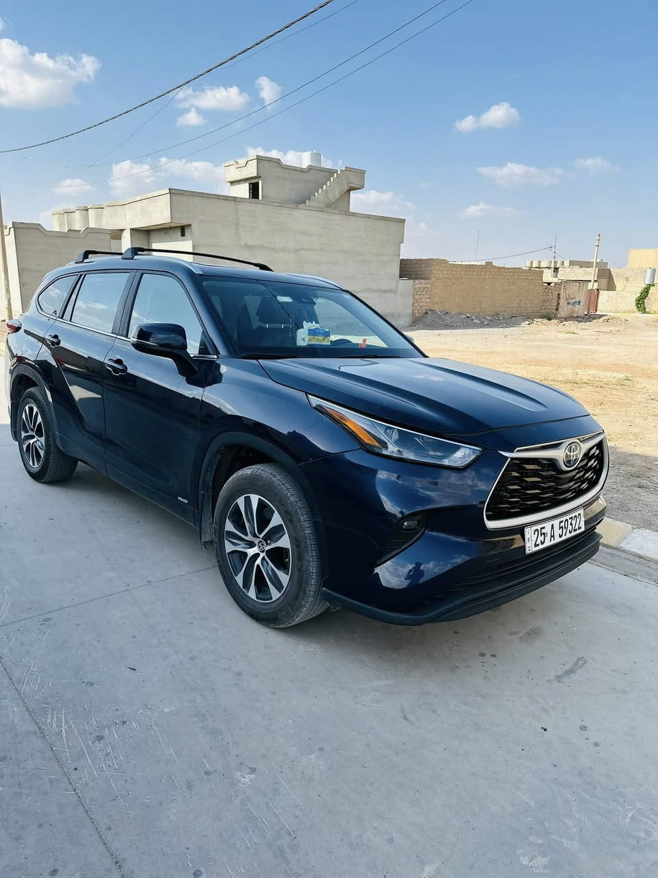 السلام عليكم اللبيع هايلندر لون حبري هايبرد موديل 2023  XLE
بيها جامرلغ وبونيد مبدل بلادي بدون دواخل  ايرباك ما طاك ولا واحد 

السيارة ماشية 40 الف 

 خابر او راسل الصفحة وتدلل *********** 

السيارة موجودة كركوك حويجة 

السيارة مسجله بأسمي رقم كركوك تحويل ثاني يوم
