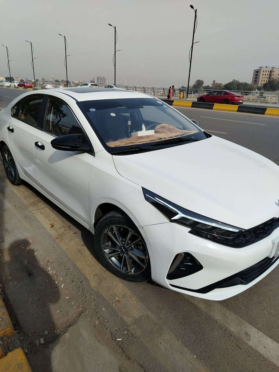 السلام عليكم كي 3 لبيع مواصفات معروفه 2022 اربيل السعر 137 وبيها مجال بصيط الاستفسار *********** مكاني بغداد
