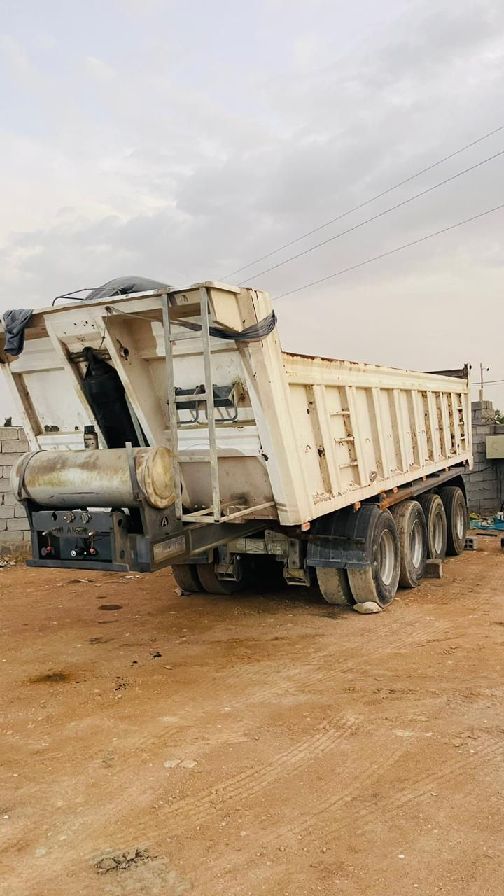 سلام عليكم 

للبيع :

عربانة دارا قصاب  22 ونص م3   او يسموها 23 م3   

العربانة جاهزة للعمل بولبرن جديد + تايرات +  تخم بنز 

موديل 2015 او 2016 

كهربائيات جاهزة مجهزة 100 % 

للاتصال :    ***********

السعر   128
