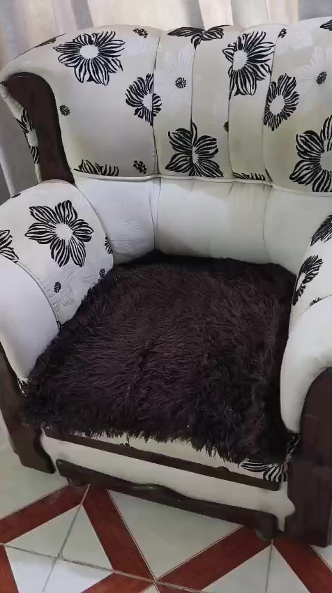 تخم قنفان انضاف ٢٥٠ وبي مجال


**إذا كنت صاحب هذا الإعلان وتريد حذفه لأي سبب، رجاءا أرسل رسالة إلى الدعم الفني**