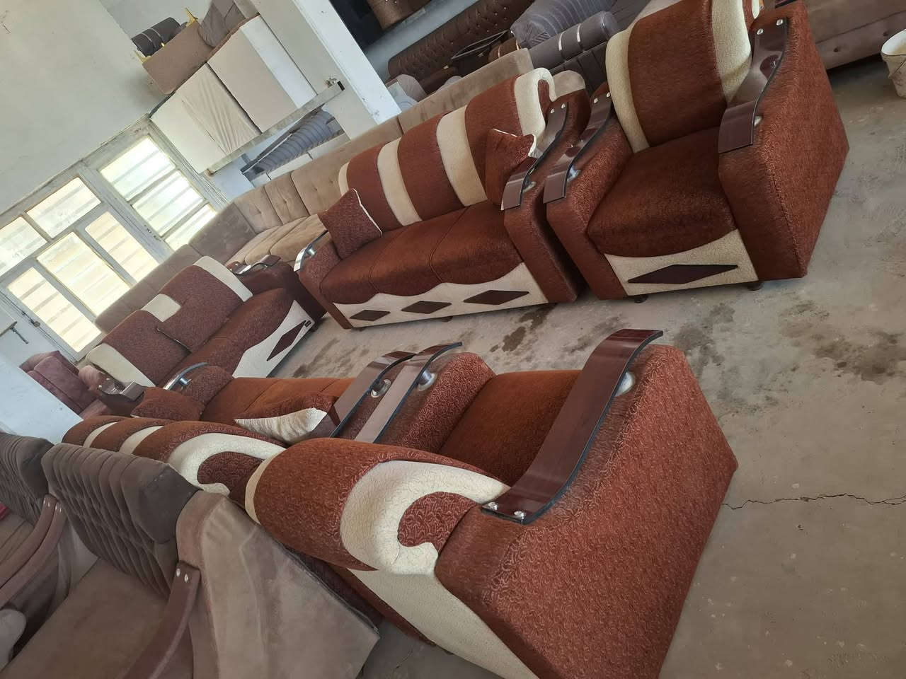 تحم باله تركي مستخدم ١٠ نفرات مع كوشاتة اي ضرار مابيه واكو توصيل الي باب بيتك***********
