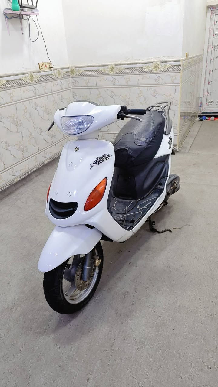 السلام عليكم دراجه لكزس فحل للبيع كل شي شغال بيها ما بيها اي نقص دراجه شلعتها حلوه ماكو شي ما شغال بيها السعر 450 العنوان ناصريه مركز ***********
