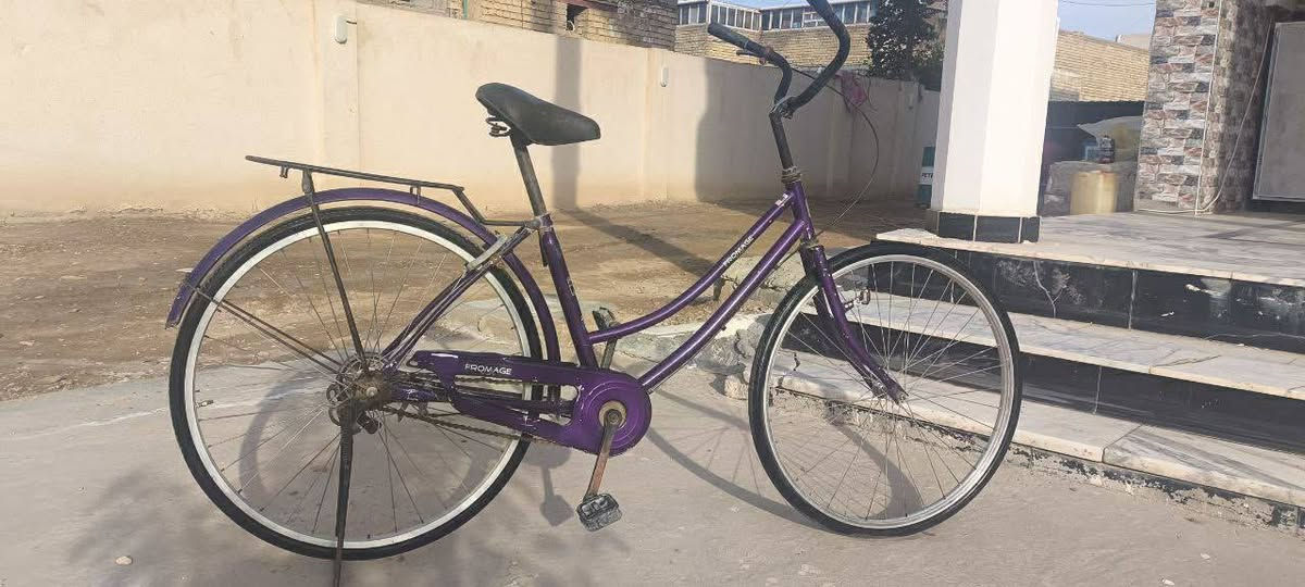 السلام عليكم 
باسكل للبيع بناتي ياباني حجم ٢٦
سعر ٦٠وبي مجال مكاني ذي قار قلعه سكر 
متوفر خاص


**إذا كنت صاحب هذا الإعلان وتريد حذفه لأي سبب، رجاءا أرسل رسالة إلى الدعم الفني**