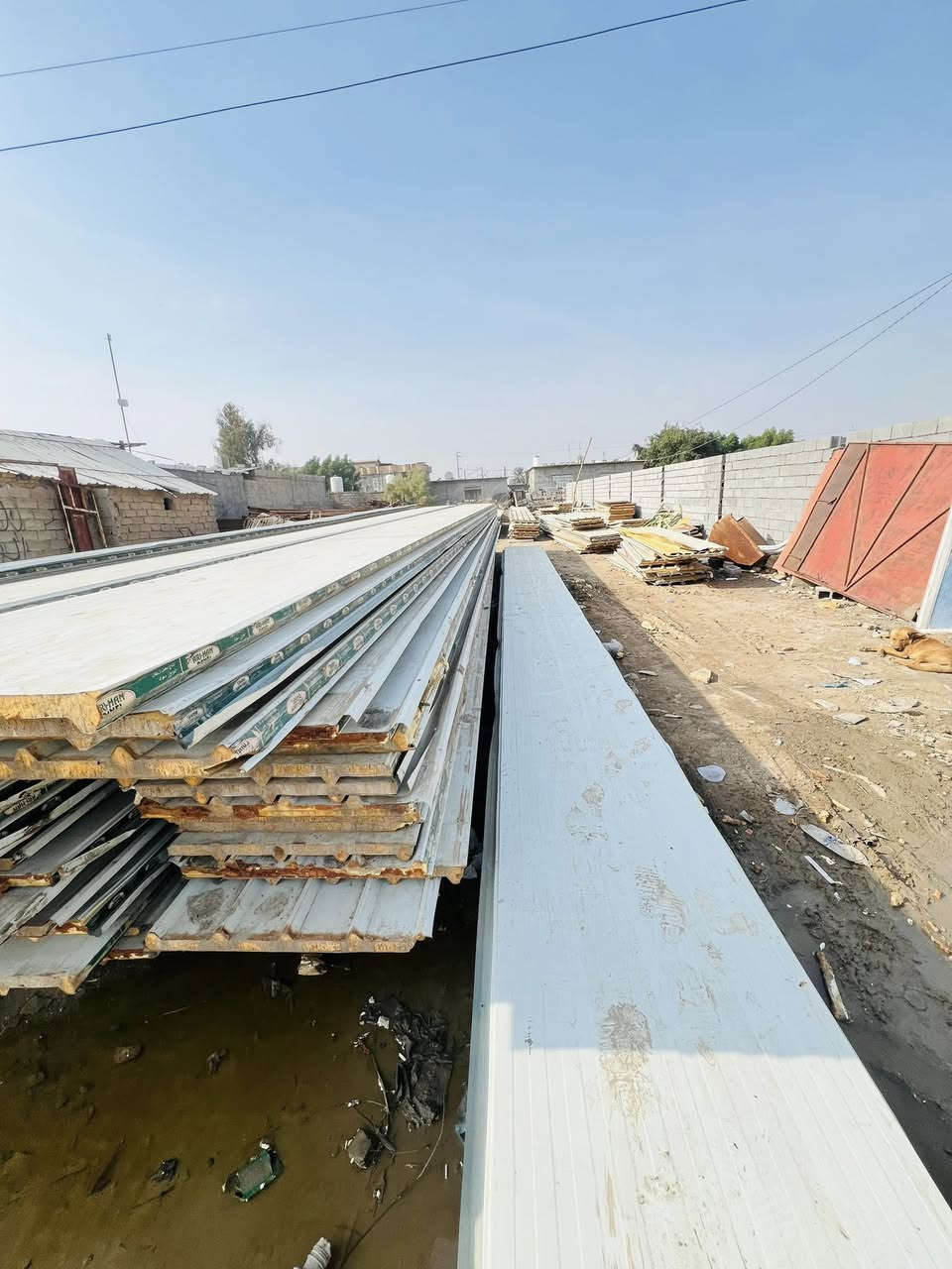 سلام عليكم وصلت وجبه جديده سندويج ابو نحله 🐝 العنوان بابل جبله حي صناعي مجاور معمل ثلج 
***********
***********
