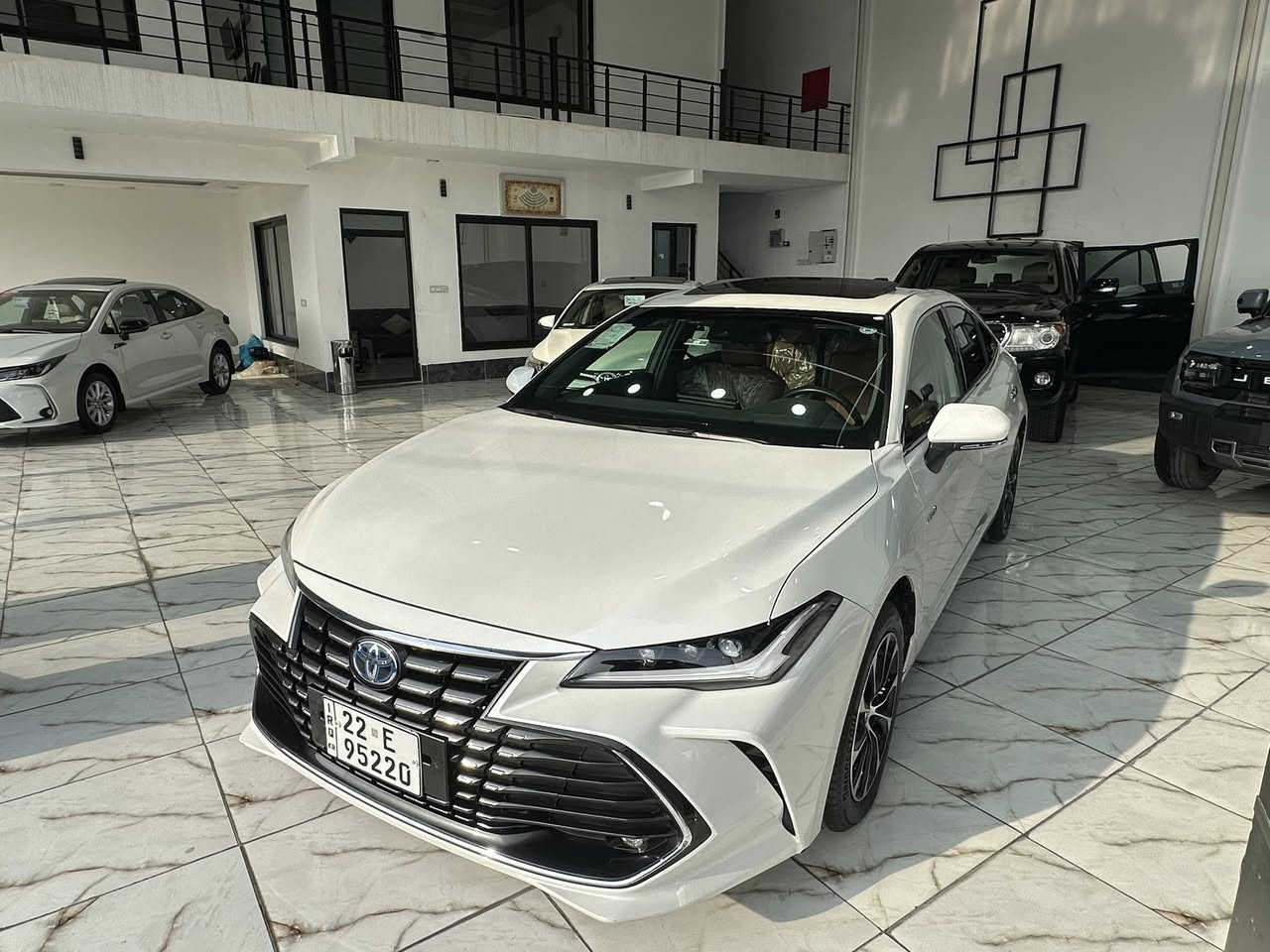 تويوتا أڤلؤن
موديل-2024
تجميع-صينى
مواصفات-فول- 
كيلومتر-16000
محرك-بزين-هايبريد
0750 711 5442
0772 152 5442
