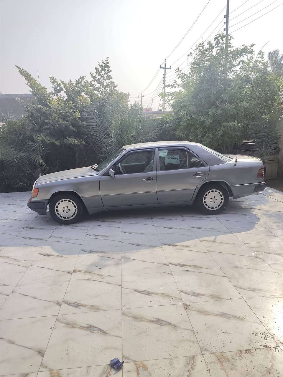 يلا السلام عليكم شباب مرسيدس دب نظيف للبيع موديل 91 سياره كلش نظيفه وحلوه قواعد دبلات بلاد برانكيه بلاد تخم تاير مكينه وقير جدد حداده جديده كهربائيات شغاله جام كهربائي كله شغال رقم بغداد انجليزي مشروع وطني تحويل ثاني يوم باسمك سياره ينقص ما بيها جاهز للاخير الله شاهد مال جناي السعر 60 وبيها مجال مكاني بصره القرنه***********
