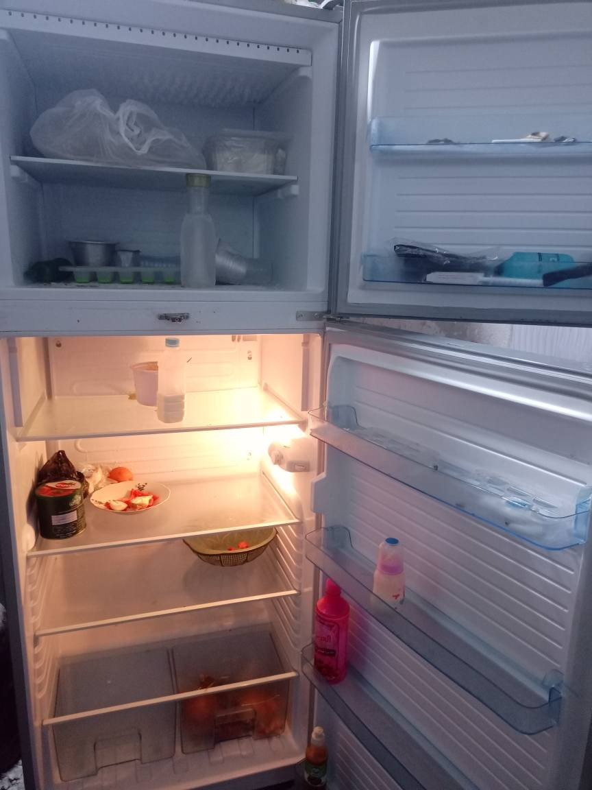 ثلاجه حجم كبير للبيع 
نضيفه جدا بيها فطر بالجامه الخارجيه ما مأثره عليها السعر 250 بيها مجال قليل كربلاء, العراق


**إذا كنت صاحب هذا الإعلان وتريد حذفه لأي سبب، رجاءا أرسل رسالة إلى الدعم الفني**