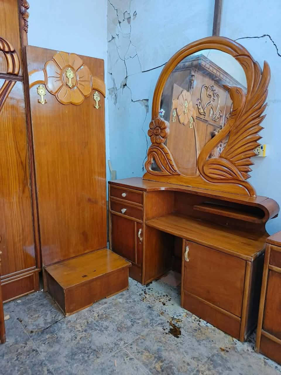 غرفه صاج  عراقي مستخدم
🚪4 باب ملحق
🛏️ 6 قطع 
 نظافة 60 / 💯
 السعر 450 قفل 
شد ونقل🪛 داخل بغداد 🚛 مجاني


**إذا كنت صاحب هذا الإعلان وتريد حذفه لأي سبب، رجاءا أرسل رسالة إلى الدعم الفني**