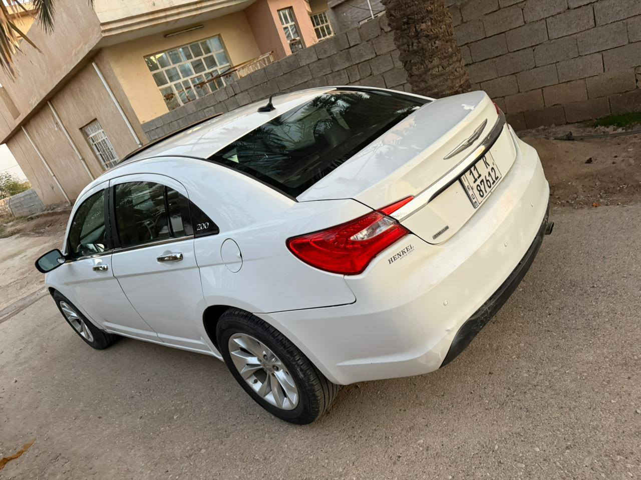 سلام عليكم سي 200 وارد امريكي ضرر جاملغ وبنيد بدون دواخل خلاص فول مواصفات واحد عله واحد  مكينه كير خير من الله تخم تاير صدر خلفي امامي جديد مكينه 2400 تبريد ثلج سيارة فول مال جناي اسعر 75 وبي مجال او مراوس حسب الغناعه مكاني ديالى بلدروز رقم الهاتف ‏‪***********‬‏
