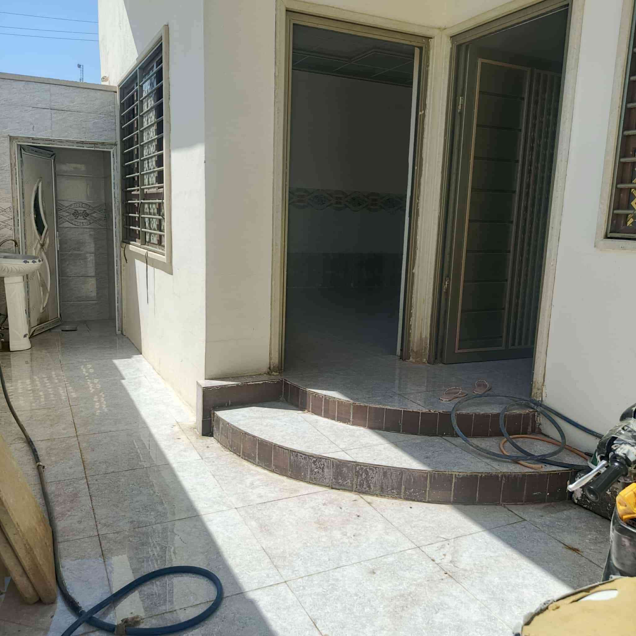 بيت للبيع  (جمعيه الماء)وصل جمعيةوكرت بلديه
العنوان:زيونه 
المساحه:130متر

بناء حديث زيرو غير مسكون

للاستفسار الاتصال على الارقام التاليه 

***********

***********
