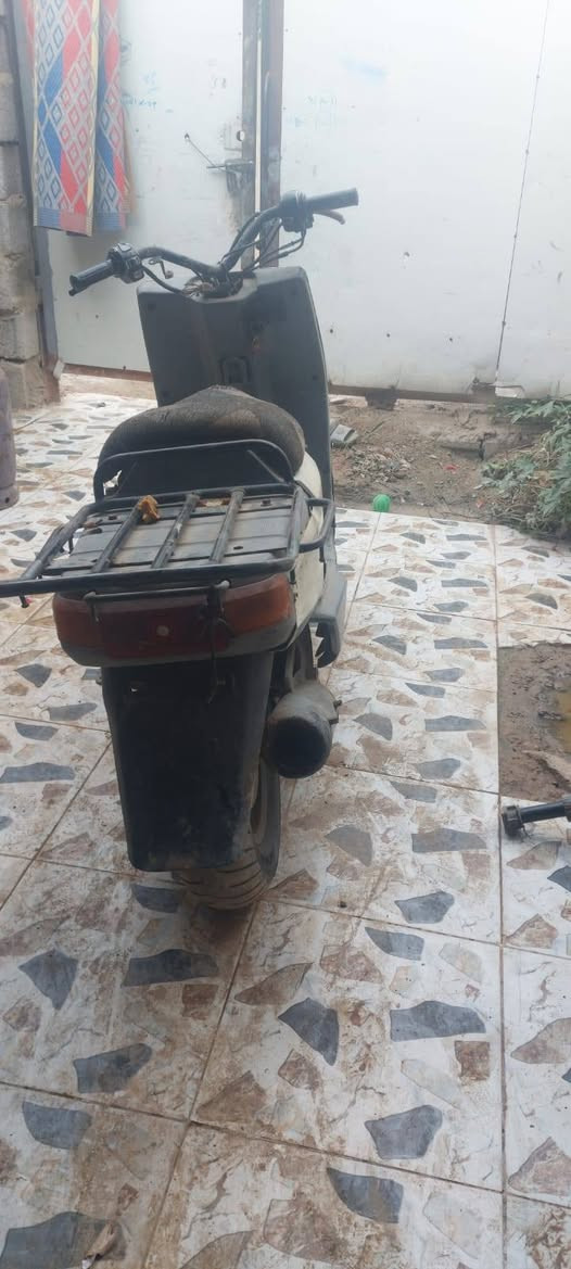 دراجة بيكم  نقص كويل ب4الف السعر 100قفل  ***********
