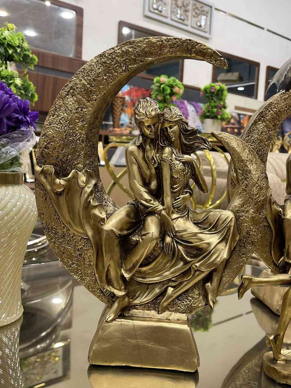 بسم الله 
كل ماهو جديد من اثاث منزلك🌹تخم ديوان 🌹تحفيات 🌹ميز طعام 🌹ميز تلفاز🌹جزامه 🌹كنتو 🌹طبلات 🌹اسعار الديوان من 350 الى الى 500 🌹موجود جميع القياسات 
عنوانه نجف شارع جامعه وفاء قرب مجسرات الزهراء ع
***********
