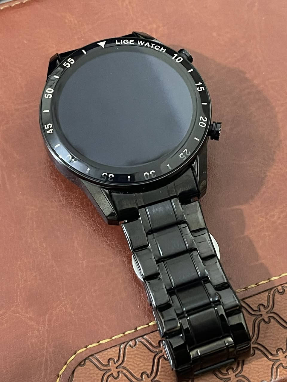 السلام عليكم
ساعات شرط الماركه والاصلي وزن ثقيل 
مو كوبي كشختهن فول 
سعر الساعه داخل الصوره 
***********
