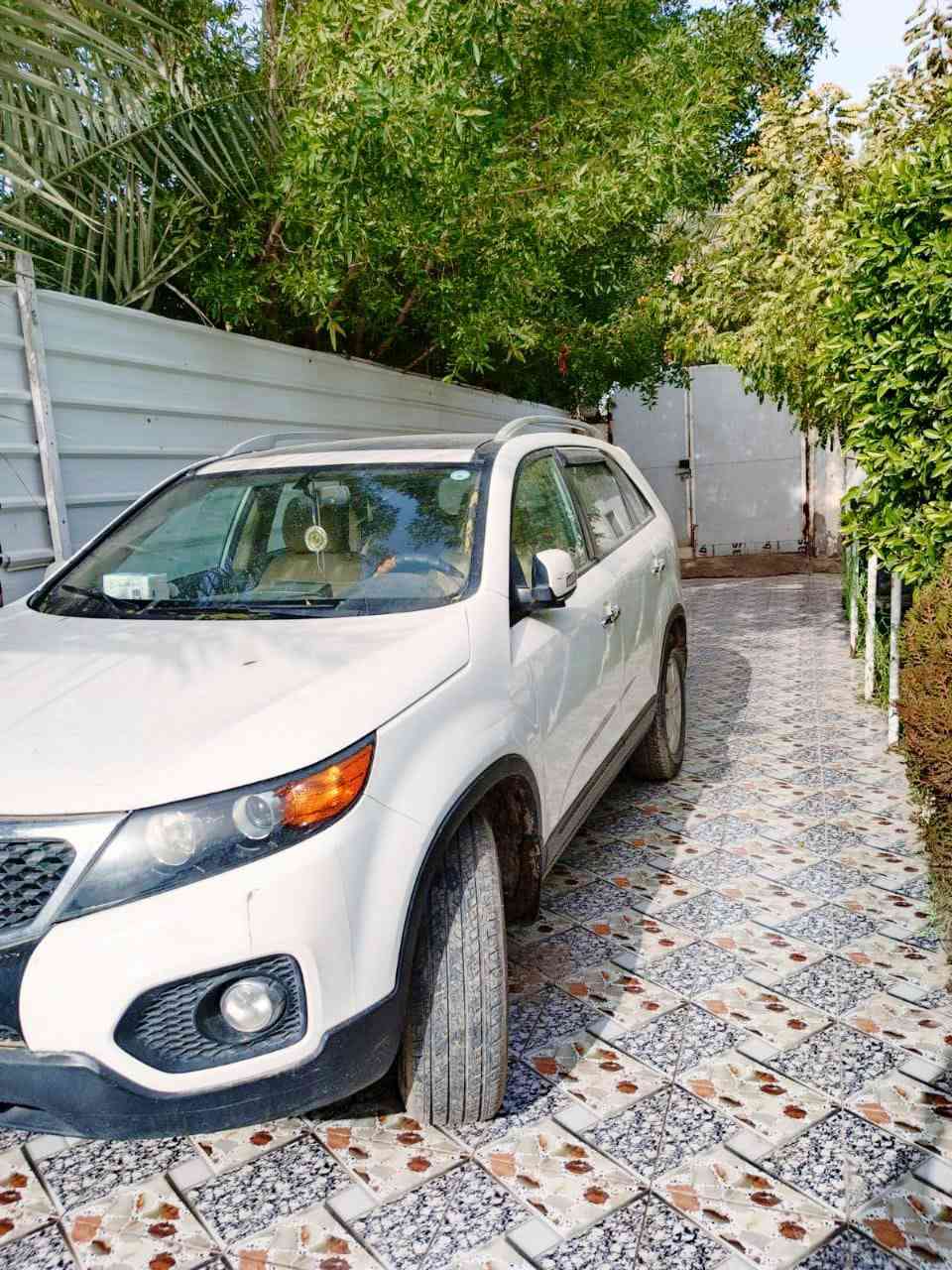 سورنتو خليجي ٢٠١٢ مكان بابل الحلة رقم اربيل باسمنا
١٣٥ و بيها مجال 
***********
