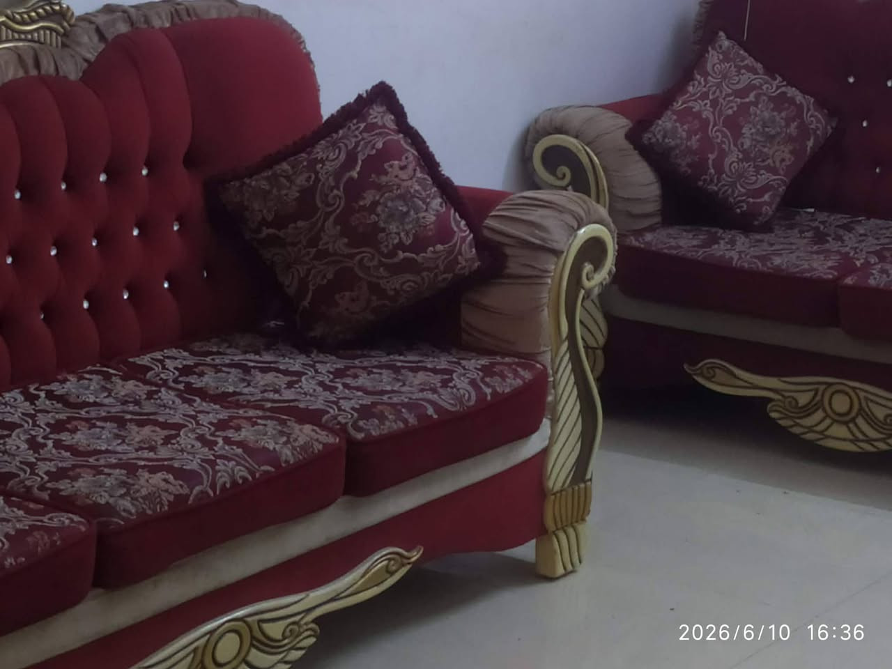 للبيع المكان بابل و شراي يتصل *********** و سعر250
