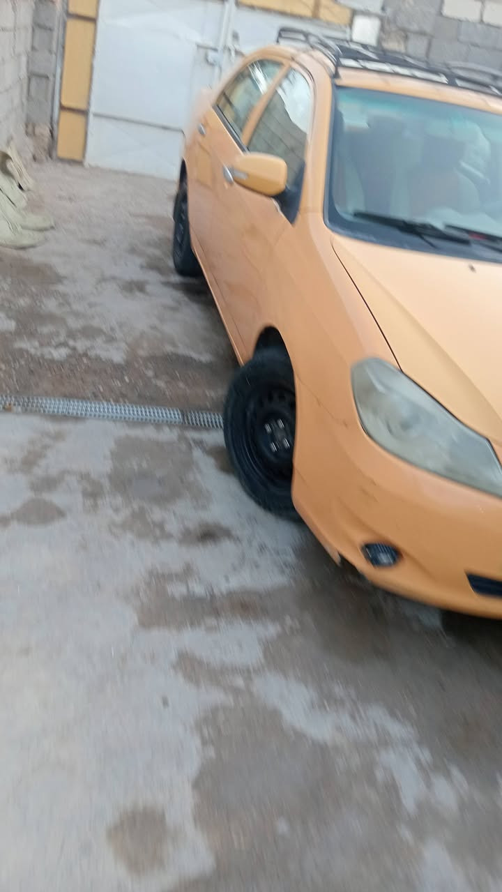 للبيع سيارة BYD G3 موديل 2013 سيارة  بأسمي 
لون اصفر - رقم بغداد اجرة دولي 
مواصفات: محرك 1500 - كير عادي - تبريد يحتاج غاز 
السيارة: دواخل نظيفة 
ملاحظات: عليها هيئة 72 الف + السنوية ساقطة 7 اشهر
السعر المطلوب: 46 ورقة قابل للتفاوض للشراي
السيارة موجودة بغداد الزعفرانية 
رقم للتواصل: ***********
