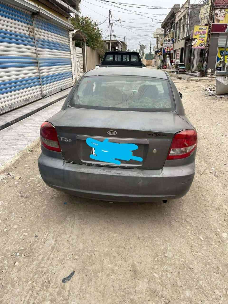 السلام عليكم مكلف بلنشر
 كيا ريو  2004
مثل ما موضحه بلصوره كير ومكينه خير من الله صدرها  70% سنويه منتهيه من شهر الواحد 2025
معروضه ب33 وبيها مجال بسيط للاستفسار اكثر اتصل على الرقم *********** صاحب السياره

