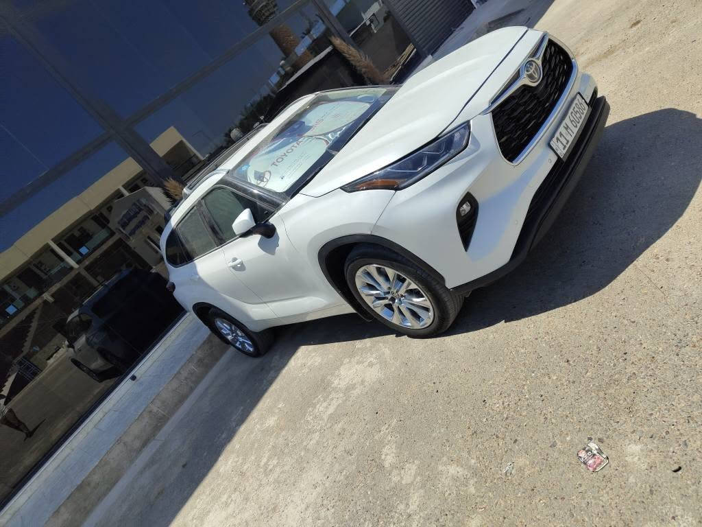 السلام عليكم 
هايلندر هايبرد وارد امريكا لمتد AWD ٢٠٢٣ فول مواصفات 
شاشة عدادات دجتل شاشة حجم الكبير اندرويد وابل كار بلي واير لس مقاعد تبريد وتدفئة سيارة حاثها بنيد مبدل فقط مواصل الشاصي ولا راديتير يعني سطحي ايرباكات راجعة سستم بالاردن سيارة جاهزة وصرفها ممتاز ٨٠٠ كيلو تمشيك 
مكاني بغداد زيونة 
32.500 $
*********** بغداد, العراق
