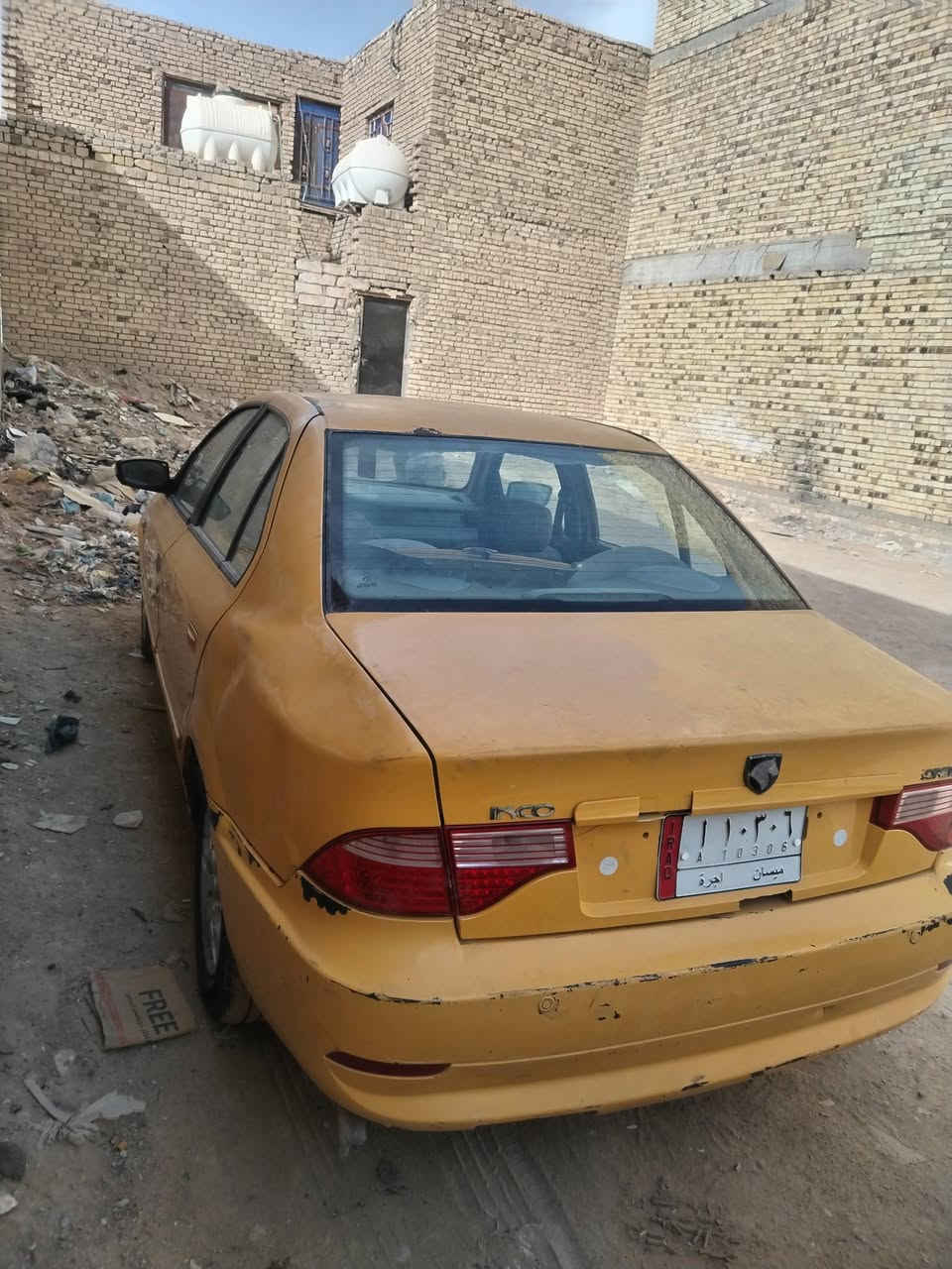 سلام عليكم سمند سورن للبيع 
سياره كلش نظيفه مكينه وكير جدد تبريد ثلج سياره ابيع كوم حديد هيئه وغرامات مصفره سعره23  رجاء رجاء رجاء مو شراي لا يتصل راعيه موجود بلعماره مكاني بالعمارة  رقم الهاتف ***********
