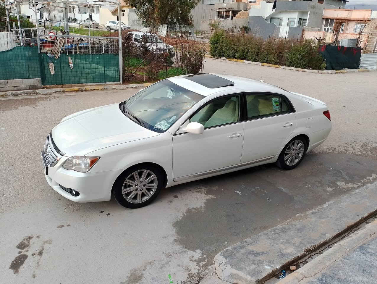 توێتا ئە ڤە لۆنبۆفرۆشتن
2007 فول مواسە فات خلیجی
سە نە ویو ڕە قە می تازەیە
کارتی بە نزینی کە رکوکی هە یە
یەک چە مە لغی پیشۆی بۆیاغە
سعر 135 
***********
***********
