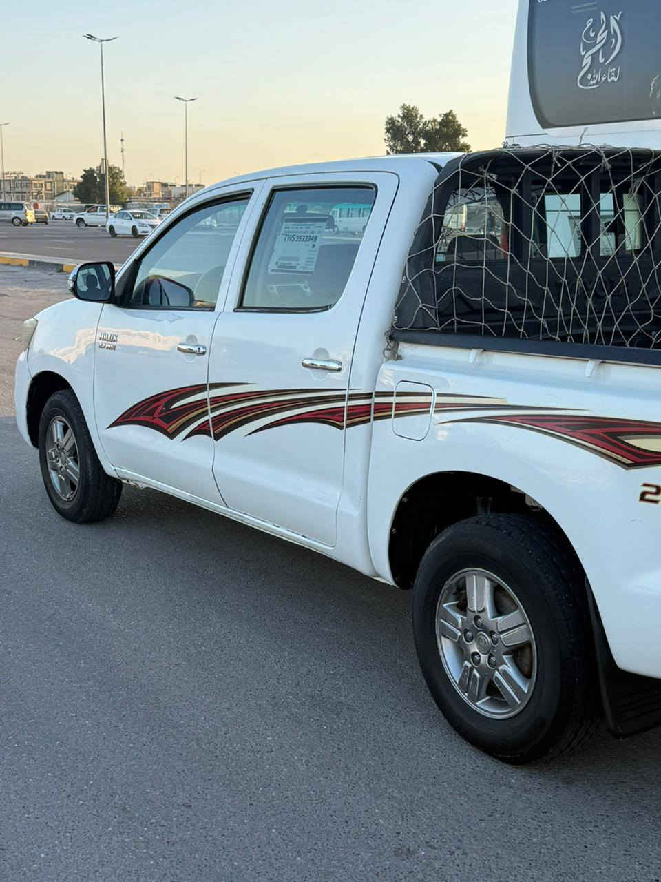 سلام عليكم سياره فلاونزه موديل 2014 اوتوماتيك رقم بصره حداديه جديده مكينه لا تنقيص ولا تبخير بيها صبغ في الحوض الورا بجهة السائق العنوان البصره ابي صخير إتصال للاستفسار
***********
