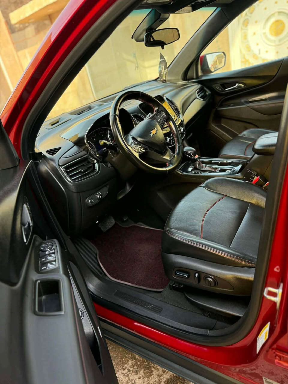 ﷽ 
نوع السياره : كونكس
مديل : 2024 
الفئه : برايم اعلى فئه
المواصفات.
1.كشنات جلد 
2.بنيراما
3.شاشه كبيره 
4.كشنات حار بارد
5.حساسات
6. نقطه عمياء
7. صندوق كهربائي
سياره فول مواصفات واحد ؏ واحد سياره احلى بلواقع اقره مواصفات. بيع او مرواس حسب القناعه السعر خاص   اتصال او استفسار 
*********** Singapore
