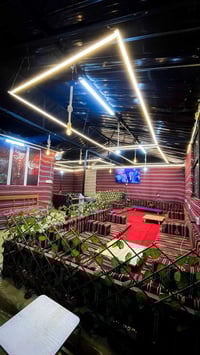 كوفي سي يو • قنوات بي ان • بيجي شارع الاميرات