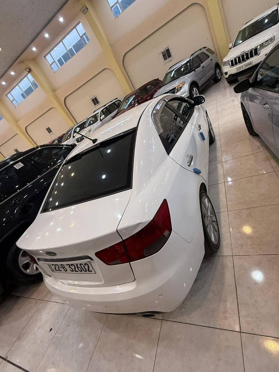 سیراتۆ مۆدیل 2013 یەک پارجە گۆڕاو هه مو گیانی بە شەرت چوار تاسەی لۆک ویل لۆک 17  سەنەوی تازە  گیرو مەکینە بە شەرت نەکراوە تۆ   سعر 108 ژ.م *********** كالار, السليمانية
