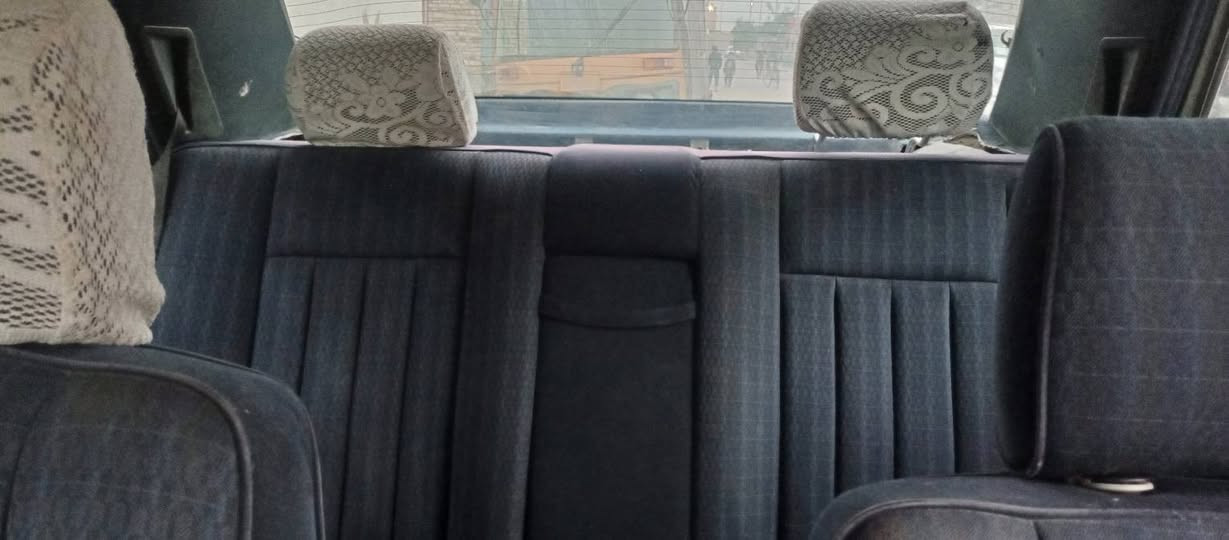 السلام عليكم اخوان مارسدس دب موديل 92 كير ومحرك بلاد  سته سلندر تخم تاير اخو الجديد كشنات كهرباء تنته شغاله كهربائيات كلها شغاله بيها ضربه جهت السايق معمره رقم بغداد سنويه صارلها شهر من انتهت مكان السياره ميسان ***********  سعر43
