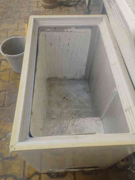 للبيع عارضات ايگور عدد 2 + مجمدة حجم صغير المكان كربلاء قرب حسينية عبد علي الراضي رقم الهاتف *********** - *********** السعر 800,000 وبيهن مجال
