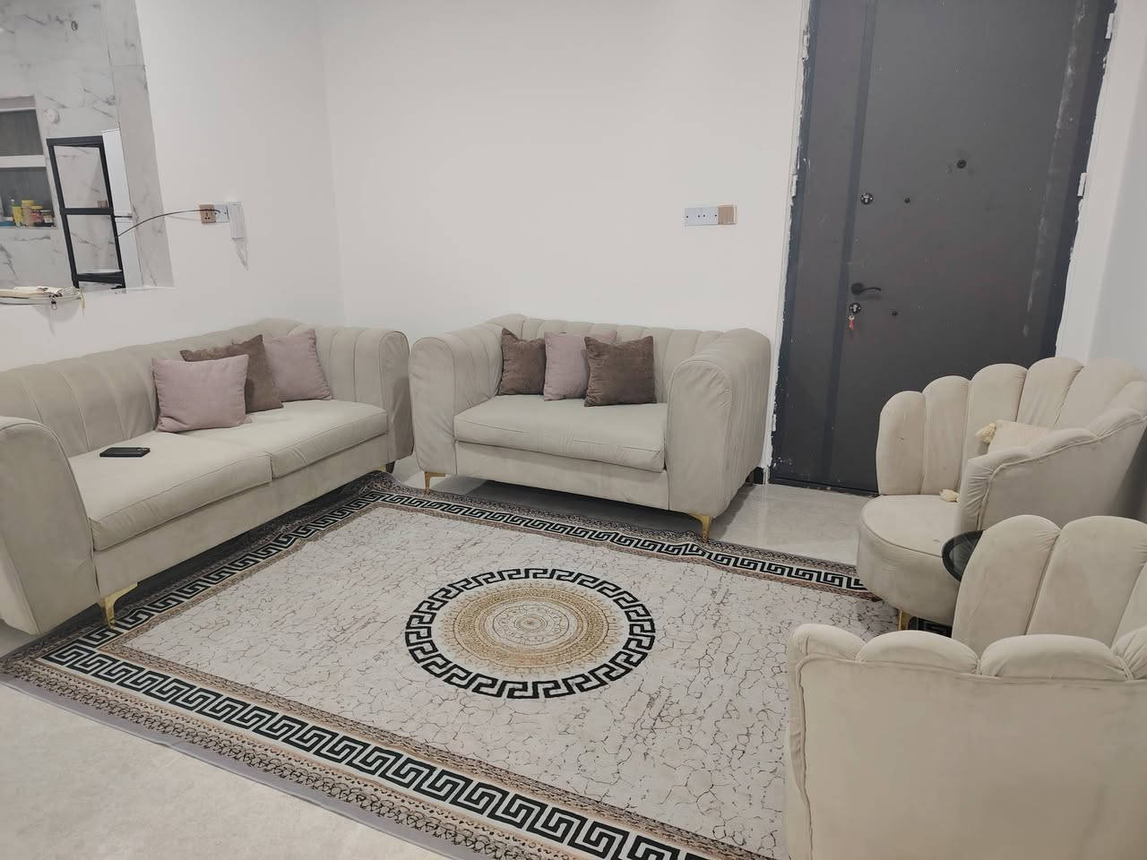 تخم وغرفة طفل بناتية كنتور بابين سلايت وسرير
مكان بغداد الطوبجي


**إذا كنت صاحب هذا الإعلان وتريد حذفه لأي سبب، رجاءا أرسل رسالة إلى الدعم الفني**