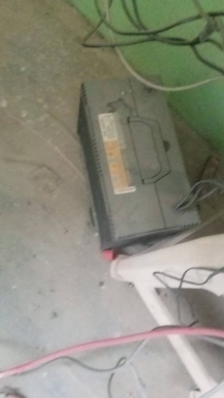 برج للبيع يحتوي على حديد 35 18  متر 4 سكاتر دش  30 26 و 6 912 وعاكسه و3 باتري وسيسكو 1 كيكا ومنضومه كهرباء كامله ومحولاتها والانجكترات مع الاسلاك والفراكات والكيبلات ومانع سواعق وعاكسه ثانيه بيها خلل بصيط مكان بابل


**إذا كنت صاحب هذا الإعلان وتريد حذفه لأي سبب، رجاءا أرسل رسالة إلى الدعم الفني**