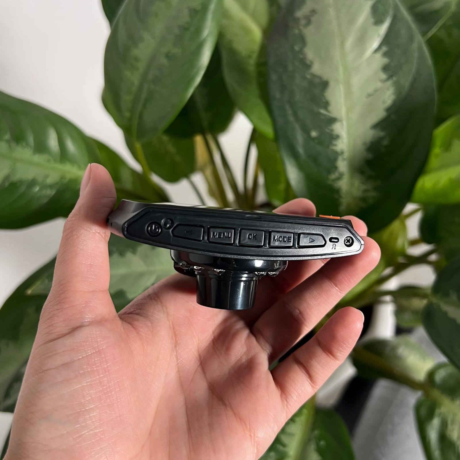 داش كام سيارة
تدعم التصوير اليلي
الدقة 1080
يرهم تخلي الها رام 32 كيكه وتكدر تشاهد التصوير داخل الكاميرا
او من خلال الرام

بيها ميكروفون داخلي يعني تسجل صورة وصوت

تشتغل ع الجداحة السياره
او شحن تشحنها وشحنها يطول كلش هواي من 5 ساعه الى 7 ساعة

سعرها21 الف وتوصيل مجاني


**إذا كنت صاحب هذا الإعلان وتريد حذفه لأي سبب، رجاءا أرسل رسالة إلى الدعم الفني**