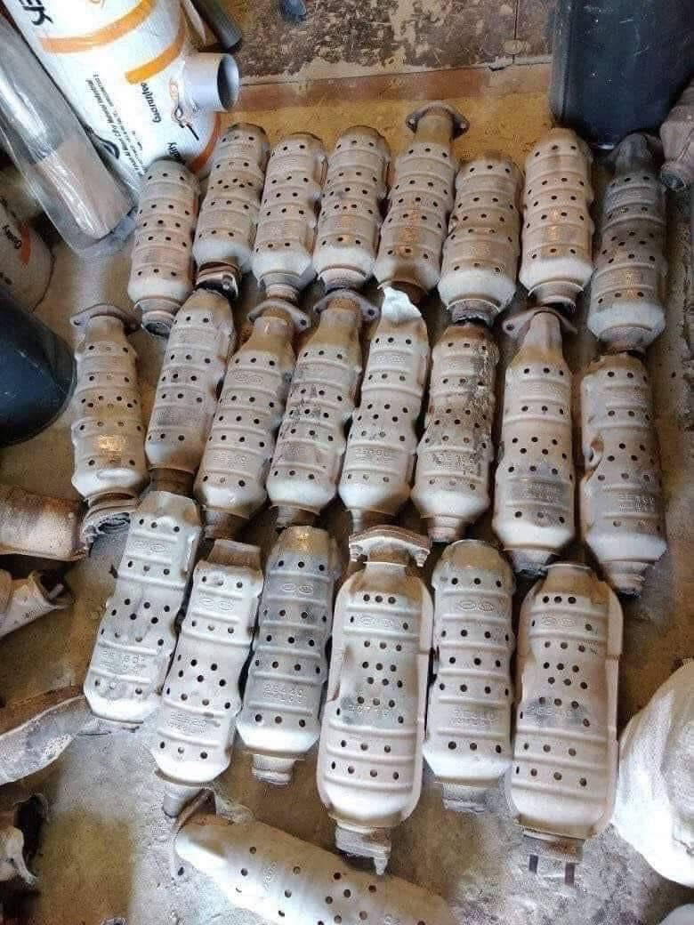 ‏بيع وشراء حجر البيئة بي بأسعار تنافسية رقم الهاتف***********
