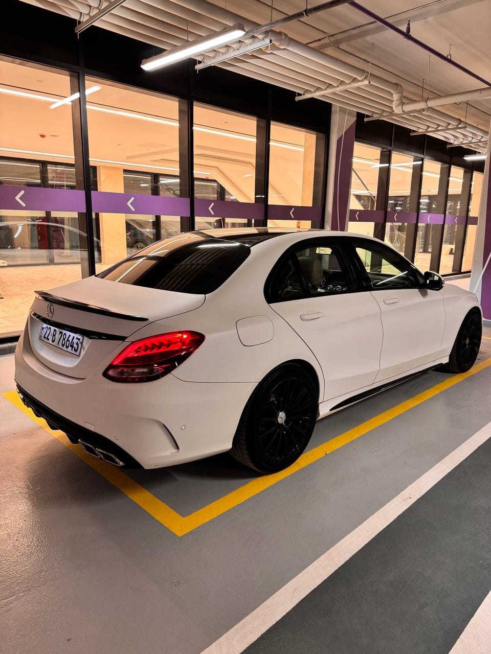 Mercedes-Benz C300 – American Specs 🇩🇪
الموديل : [ 2017 ]
المحرك : [ I4 / 2.0 - Turbo ] ⚡️
الگير : [ أوتوماتيك ] 
الممشى : [ 70 الف ميل ]
اللون : [ أبيض - صدفي ] ⚪️
الحالة : [ السيـارة وارد أمريكا ضررهـا البنيد فقط ! ]

[ السعـر .. $21,500 قابـل للتفـاوض ✅ ] 

[ الـــــمـــواصــفـــــات ]

- السيـااارة فووول أعلـى مواصفـات للأخير 1 / 1 

الموقع : [ بغـداد / حي العـدل ] 📍

للتواصل واتس اب او اتصال : [ *********** ]

#mercdes #benz #c300 #amg #yasser_erbil
