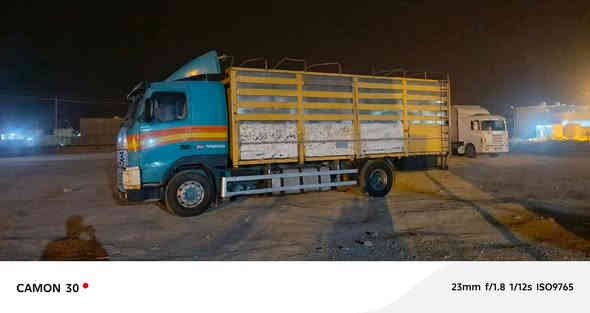 اعيد النشر بسب الوعود الكاذبة سلام عليكم اخوان تك فولفو للبيع موديل 1995 محوره ورك امامي خلفي طول  7/25 رقمه السليمانيه سياره جاهز شغل محرك و كير خير من الله كير 3×3 و شلعه تفاصيل الاتصال عله رقم ***********/***********
