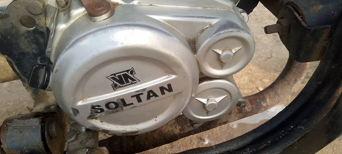 للبيع  2014🙂 ***********
