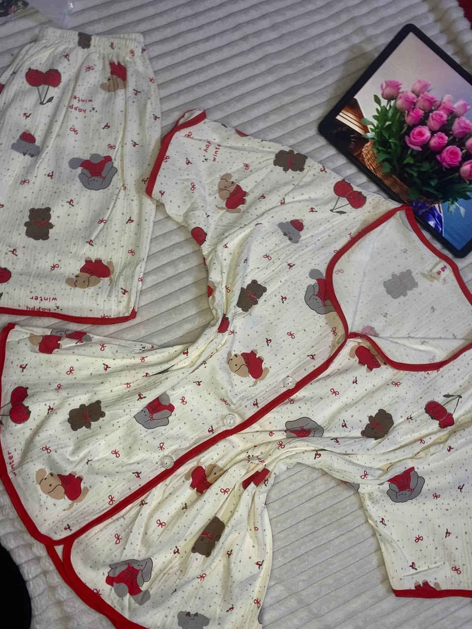 عرض جديد
يتكون هذا العرض من تراكات نسائيه نازكه 
صيفيه مميزه #
تراكات نسائيه مسززشبوحه 
https://t.me/Asdfg_zxchv200


**إذا كنت صاحب هذا الإعلان وتريد حذفه لأي سبب، رجاءا أرسل رسالة إلى الدعم الفني**