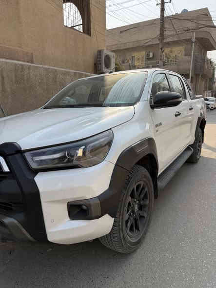 السلام عليكم 
هايلوكس ادفنجر 24 ماشيه ٣٥الف مكفولة كفالة عامة 
المكان بغداد لاستفسار ***********
السعر 415 بيها مجال بسيط
