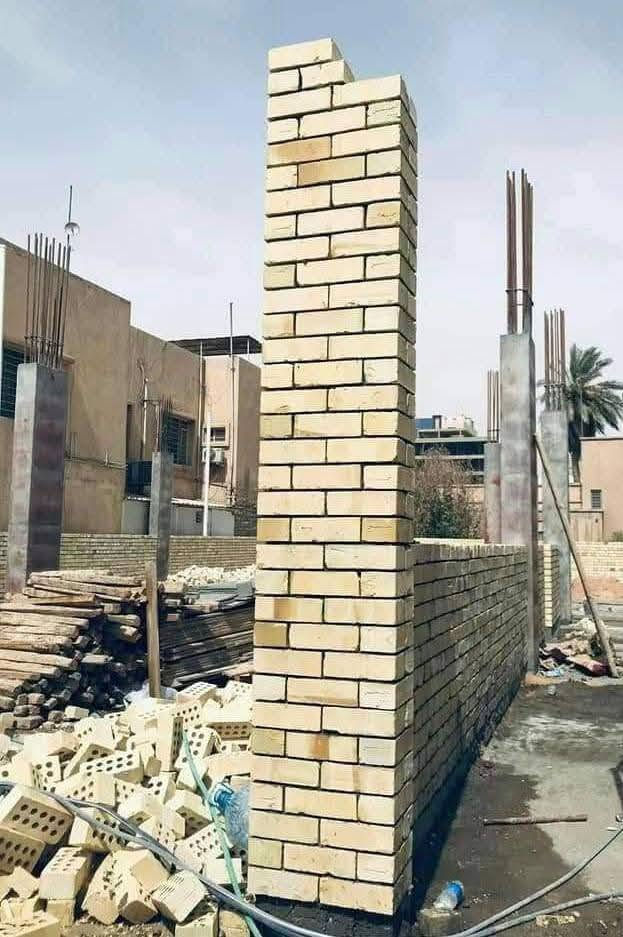 بسم الله الرحمن الرحيم
خلفات بناء درجه اولى طابوك بلوك ثرمستون 
شرط العداله والنضافه باسعار مناسبه 
***********
***********
يوجد واتساب
