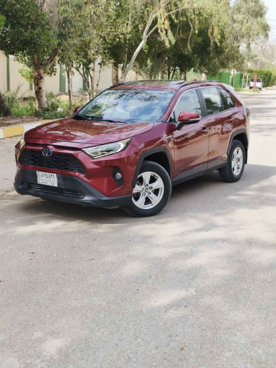 السلام عليكم راف فور2021
RAV4  (هايبرد)
 الفئة / XLE
محرك 4 سلندر 2.5

 السيارة وارد أمريكي 
الحادث بنيد وجاملغ 
السيارة جاهزة وحلوة 
ماشية السيارة 28الف ميل قابل الزيادة

رقم بغداد دولي بأسمي تحويل ثاني يوم
 

رقم الهاتف ***********

السعر (235)وبيهة مجال

