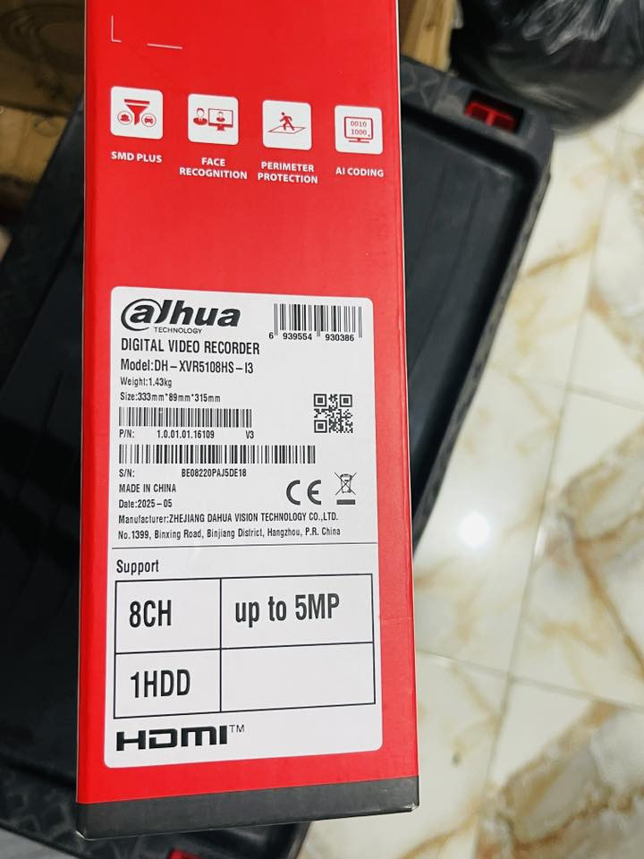 سلام عليكم متاح كامرات مراقبه 4 ما مستخدمات بعدهن بل كارتون مع كيبل 250 م مع جهاز تسجيل DVR سعر ٥٠٠ مكاني بصره رقمي ***********
