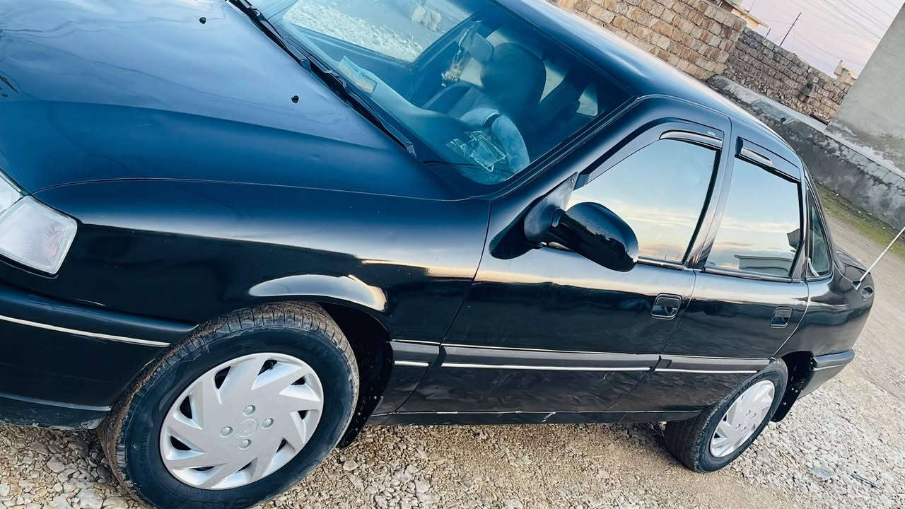 فكترا ١٦ موديل ٩٢ صبغ جمالي بدون ضرر مصلح دواير ودوسات كير محرك شرط سنويه لل٢٨ شرط التحويل كابون ماستر السعر ٤٢ وبه مجال بسيط للاستفسار ***********
