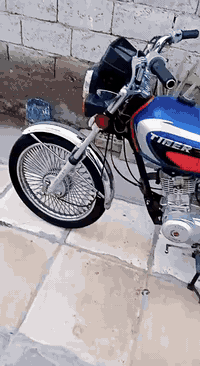 دراجة تايگر موديل 21 للبيع أوراق اصوليه مبدل ولفات وبستم عوزها كثف وگل...