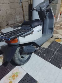 يا الله للبيع دراجه بيكم يوماها ياباني بلاديه كلها عالبلاد  مكفوله مكي...