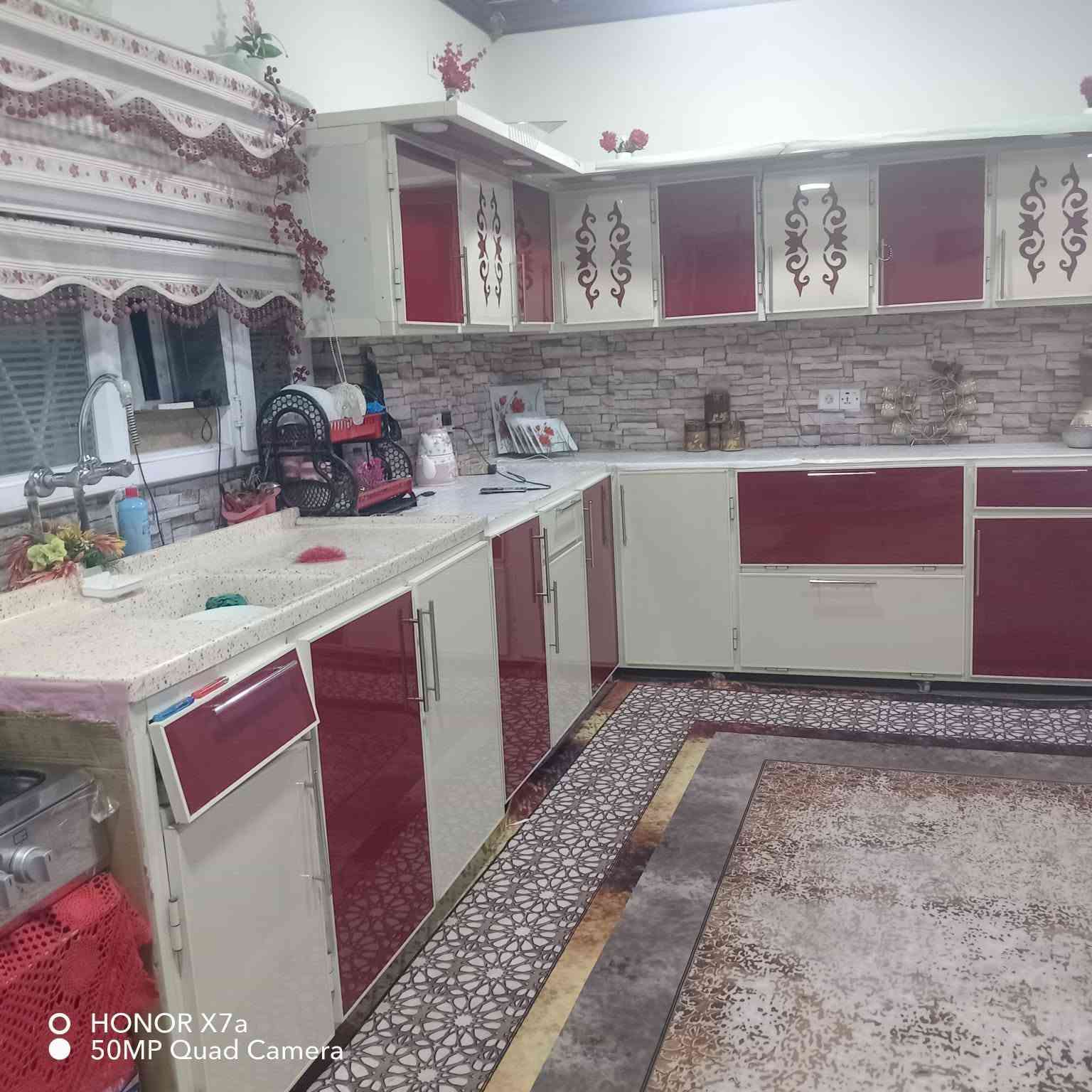 للبيع كاونتر المنيوم شرط نضيف مابي اي عيب سعر 600 وبي مجال رقم صاحب ***********
