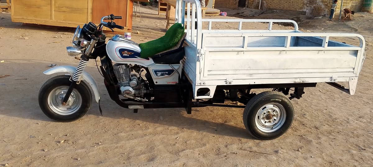 السلام عليكم ستوته 2012 اوراق اصولي مكينه مفتوحه ولفات فقط مكان شطره /***********
