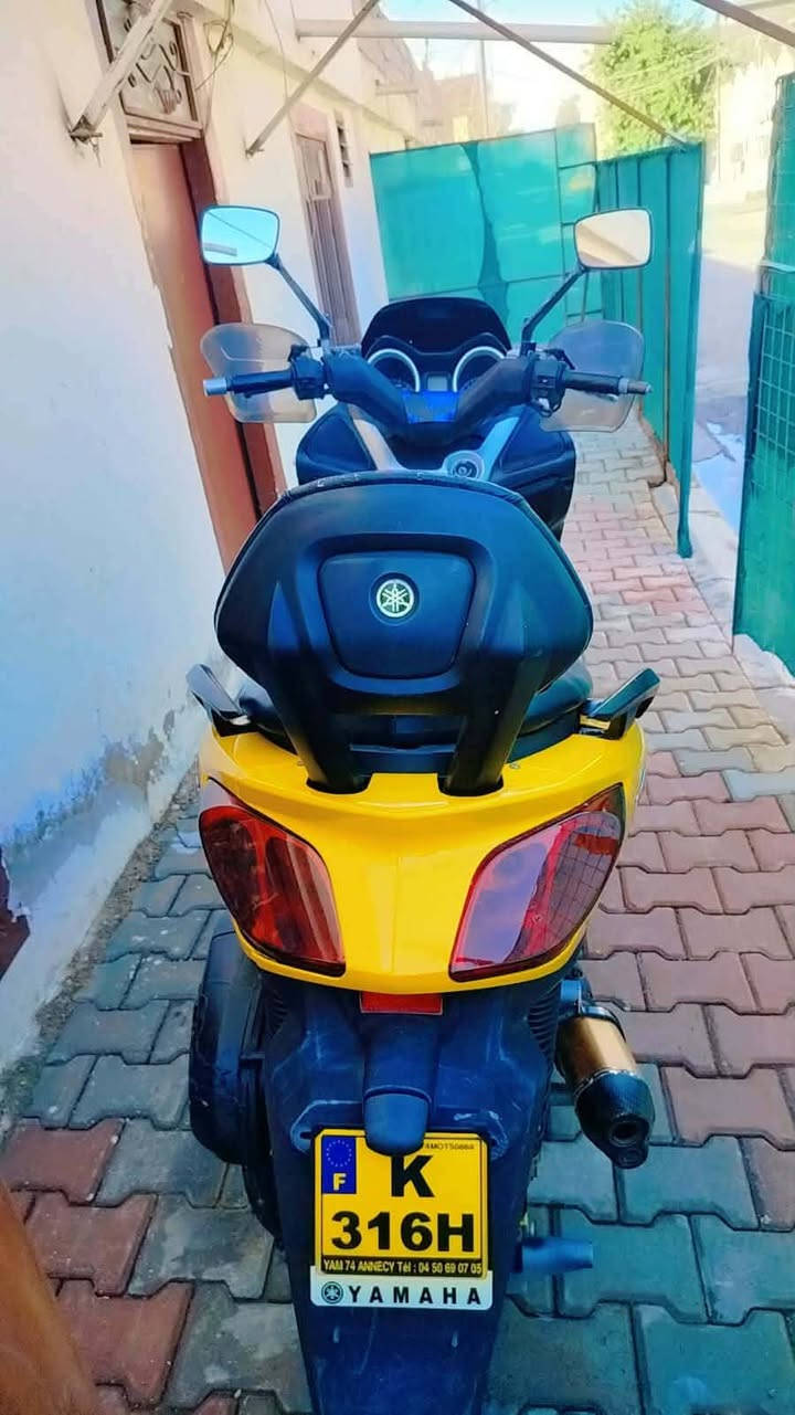 سلام عليكم دراجه اكس ماكس  للبيع خير من الله هاذه رقمي ***********
