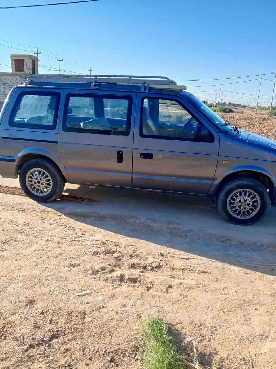 للبيع بلايزر مديل 92
رقم نجف سنويه للـ27
محرك محور يبخر 
سعرها 28وبيه مجال 
 7راكب
مكلف بلنشر 
للأستفسار الأتصالف بلرقم 
‏‪***********‬‏
