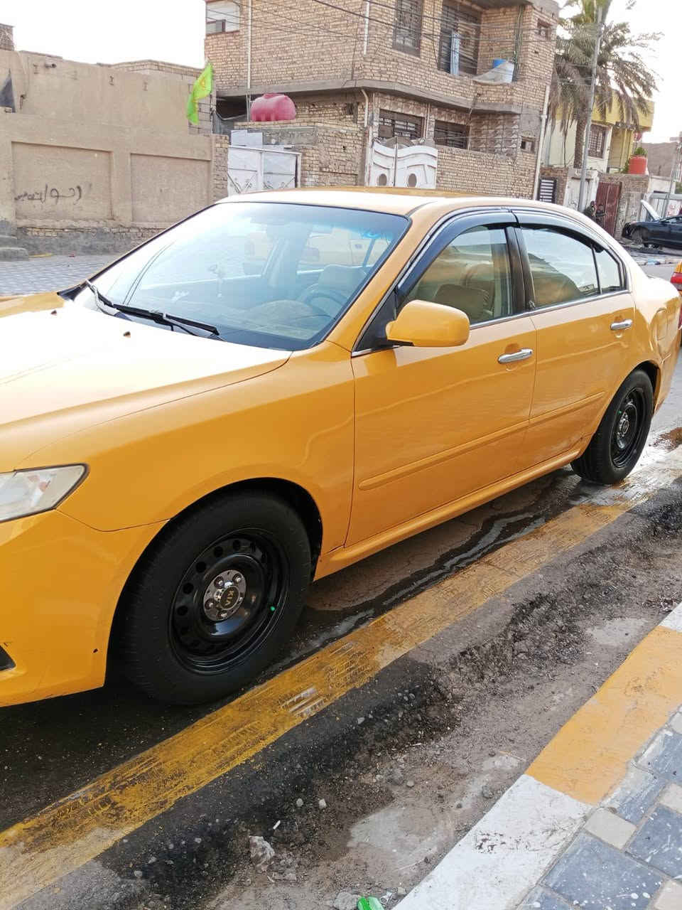 مرخصت مدير القروب كيااوبتما لبيع موديل ٢٠١٠ خليجي مكينه ٢٠٠٠السياره متروكه ضرره الجاملغ المامي امبدل وبيه ظربه بل جنطه السياره جاهزه من كلشي عوزه شغلات بصيطه تبريد تدفئه شغاله حداديه تخم تاير باتري جديد حداديه امامي وخلفي جديده ماجاوب لا خاص ولا وتساب لا مكان الدوانيه حي جمهوري لا تصال ***********

